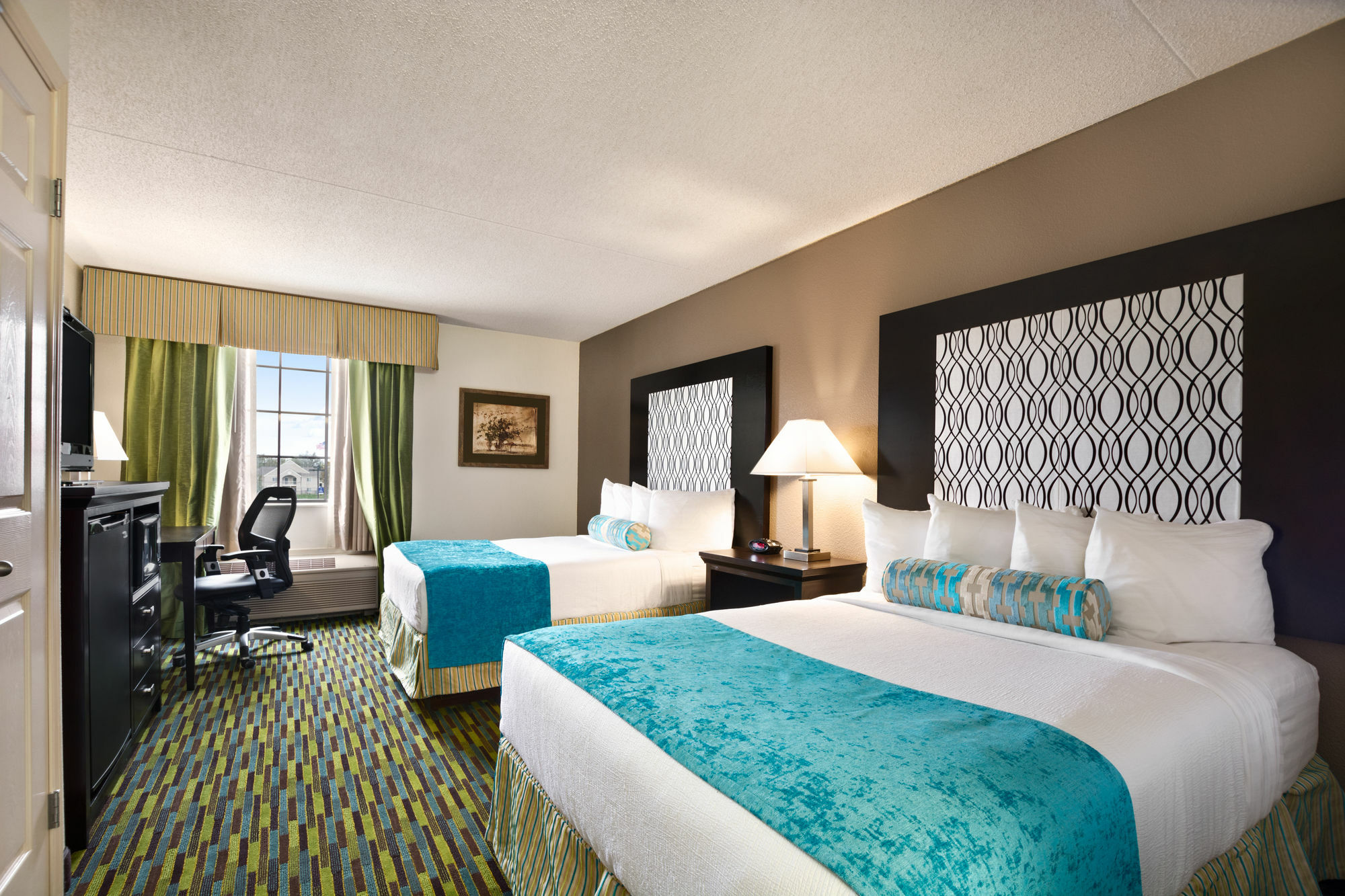 Wyndham Garden Wichita Downtown Hotel Bagian luar foto